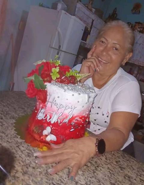 Foto de Edelmira del Carmen pernia Guillen