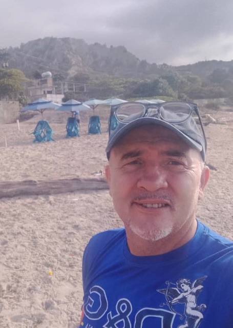 Foto de Miguel Stelluti