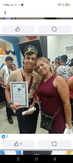 Foto de Ingrid Medina y su hijo