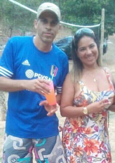Foto de Alex aparcedo y yranova Diaz