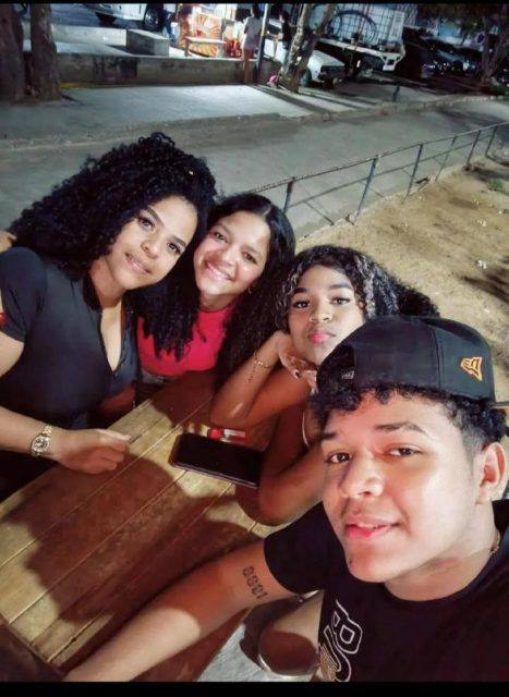 Foto de Keiner, Marina, Marialex