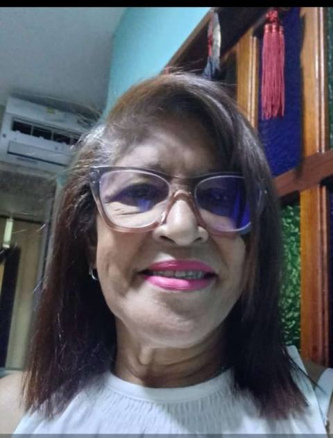 Foto de ELBA DE HERNÁNDEZ