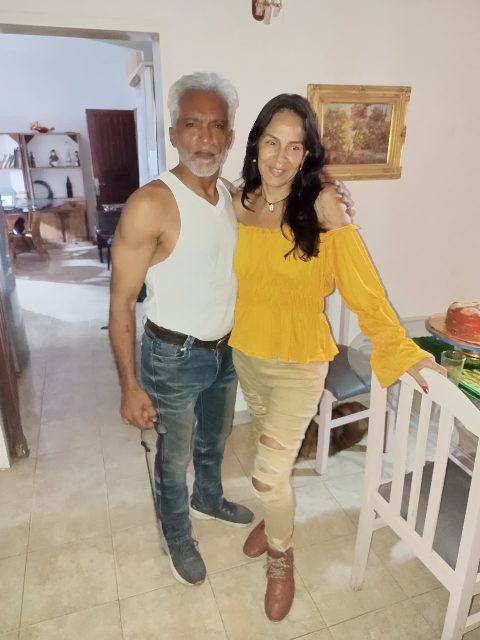 Foto de Yessica lane marcando vara