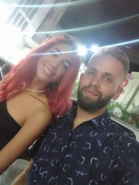Foto de Lizneth Oliveros y Lionel Oliveros