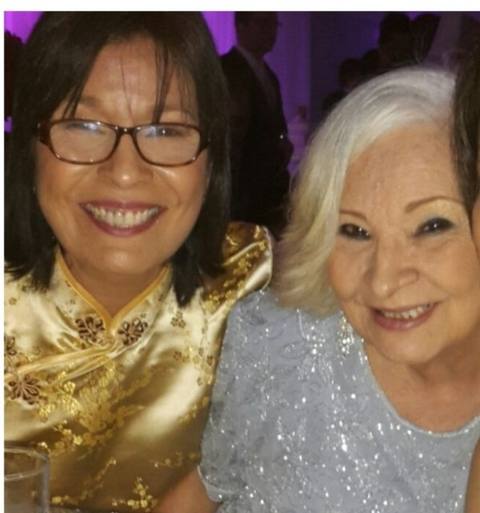 Foto de María Ramírez y Jeannette Ramirez