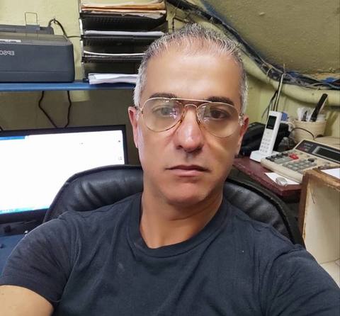 Foto de Henry González