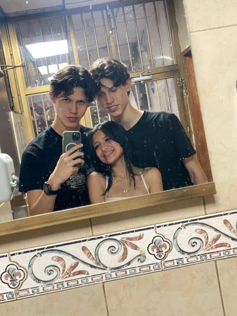 Foto de Ian y Aitor Valero