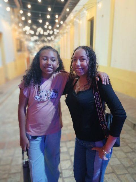 Foto de Valentina azocar y victoria azocar