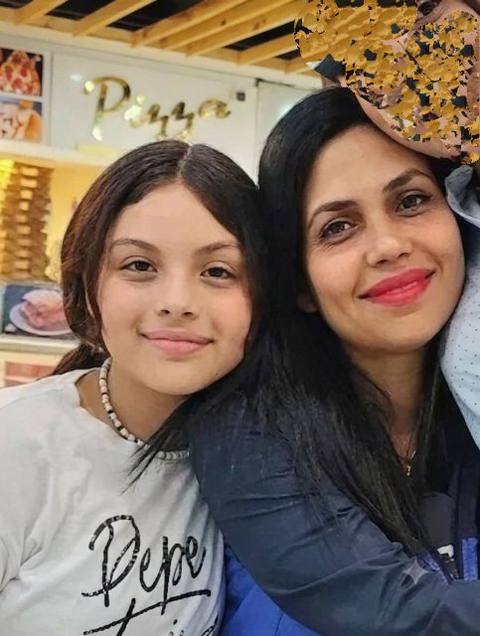 Foto de María José Fuentes y su hija Verónica