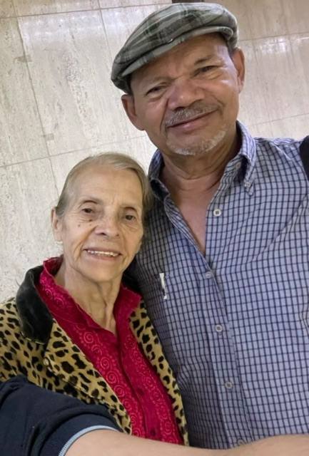 Foto de Ali Rigoberto Colina Garcia y su esposa Eva
