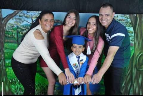 Foto de Antonio Torres, Ainara Torres, Airam Torres, Alix Aleta