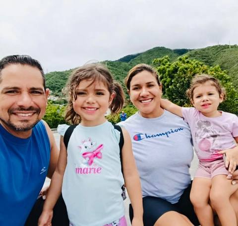 Foto de Luiseidy Mata y Familia