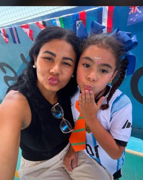 Foto de Bárbara Guzmán y Salomé