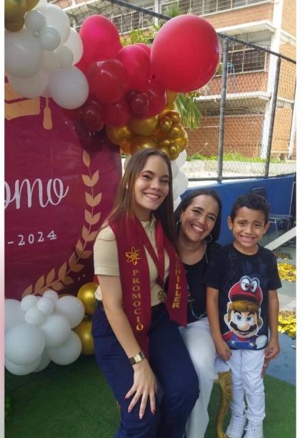 Foto de Marlén Prato, Paola y mathias