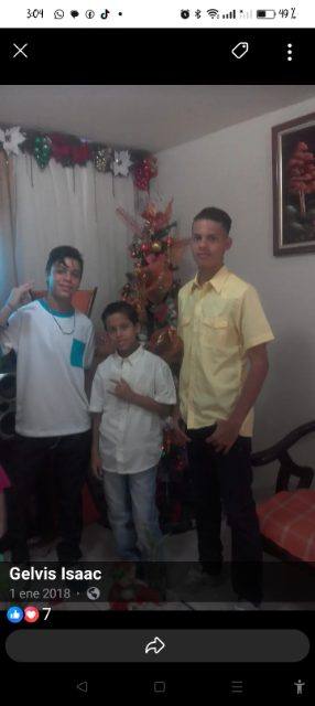 Foto de David, Isaac, Emanuel Gelvis