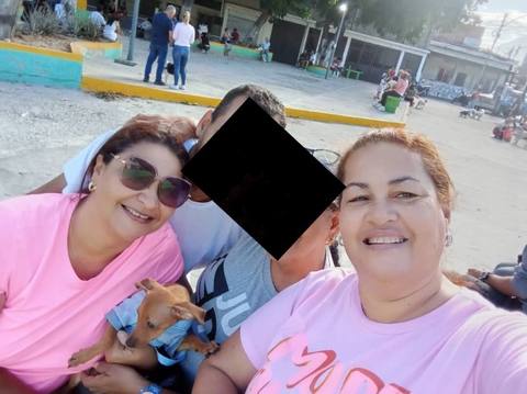 Foto de Marelys y Rosanny