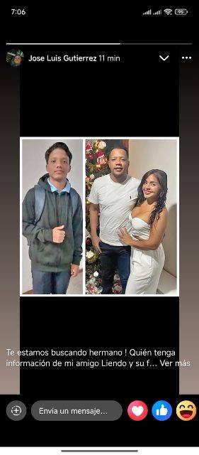 Foto de Familia liendo