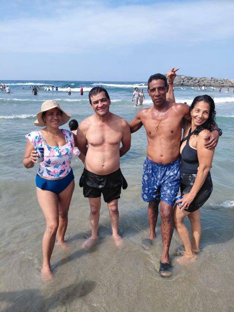 Foto de Luzmery,Raúl y Cecilia Medina