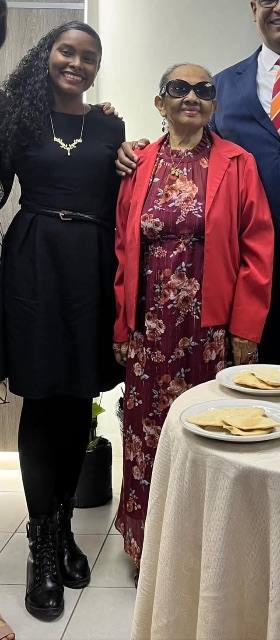 Foto de Zoraida Rodríguez y Josefin Bocanegra