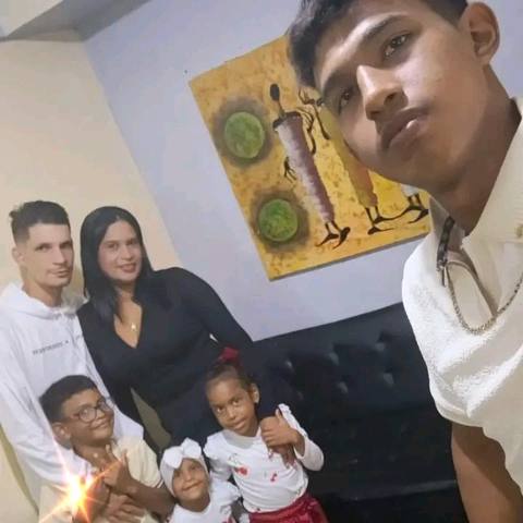 Foto de Yuren Hernández ,yoneiker ramos ,Samanta ,Santiago ,Sara ,Oscar