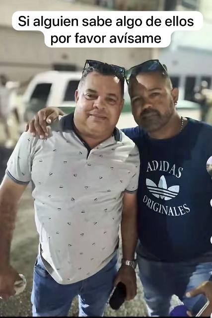 Foto de ADenis y adonis Salazar