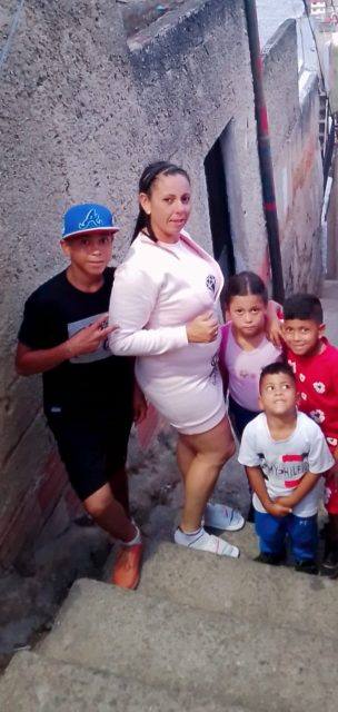 Foto de Greily Chacón Pérez, Davielys Estrada, Greber Estrada, Daiberson Estrada, Greiber Estrada.