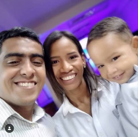 Foto de José Alejandro Padilla y familia