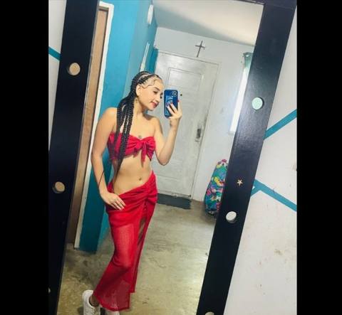 Foto de Rosangel pestaña