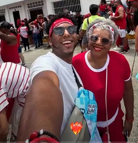 Foto de Ivonne Montezuma y Luiggi Rivas