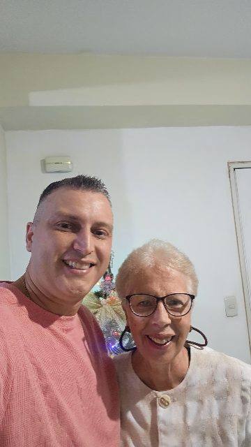 Foto de Jesus Andres Suarez y Raiza Suarez
