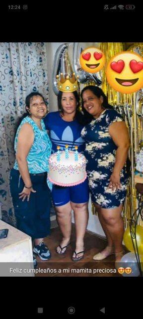 Foto de Marisol, carmen y Yenny Suárez.