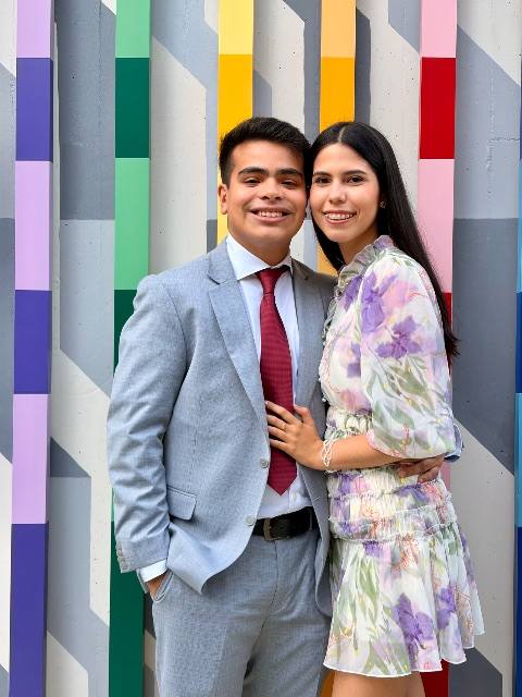 Foto de Alberto rosales y Constanza Caruzo