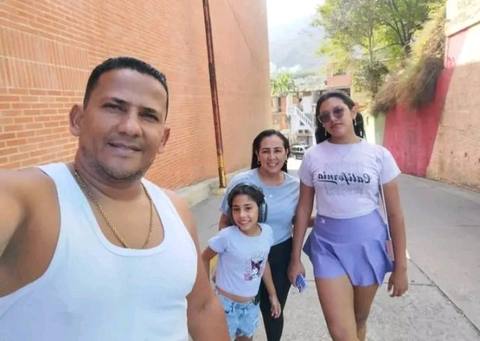 Foto de María guerrero Mariangel blondell Camila blondell y Francisco blondell