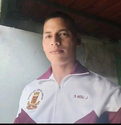 Foto de Leonardo Andrés León Petro