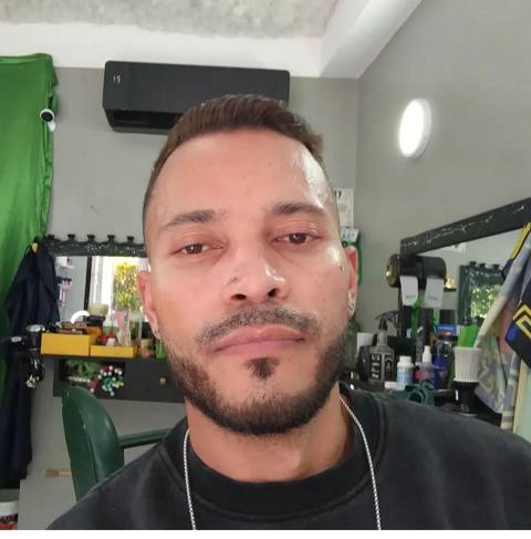 Foto de Roswelt guillen