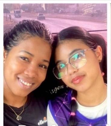 Foto de Raicelly Rodríguez y Rossana pino(madre e hija)