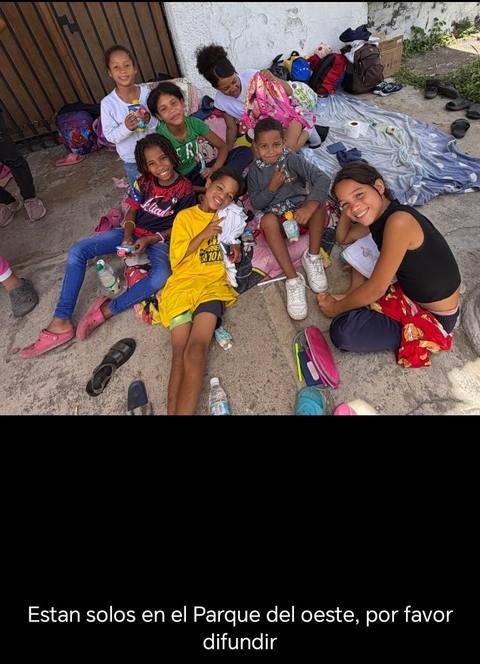 Foto de niños en el parque del oeste