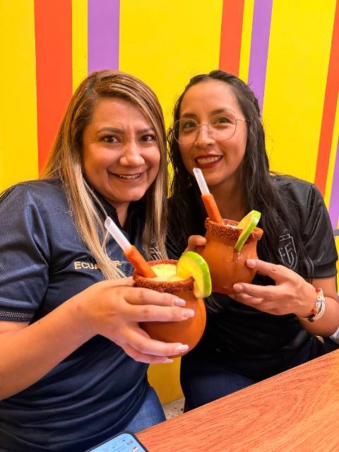 Foto de Hermanas Aymara