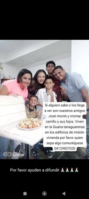 Foto de Jose morón su esposa irismar carrillo y sus hijos jean paole kellian y ayasx