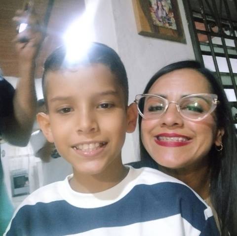 Foto de Kelly Bonano y su hijo Diego Alfonso Ramirez