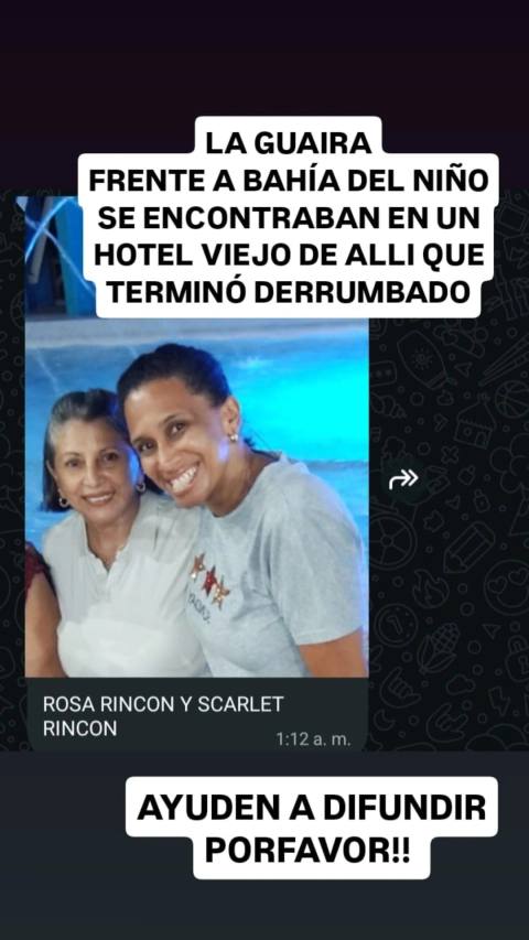 Foto de Rosa y Scarlet Rincón