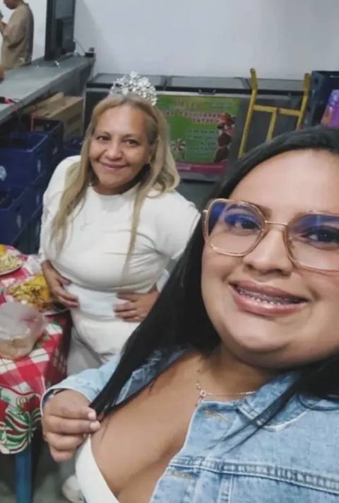 Foto de ROSA LUGO y ISABEL GOMEZ Lugo Y Gómez
