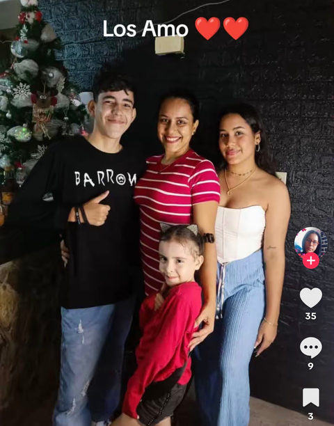 Foto de Yoleima, Maxi , Samanta , yoleana Zambrano