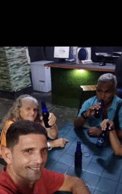 Foto de Luis Caldera, Nelida Fernandez y José Fernández