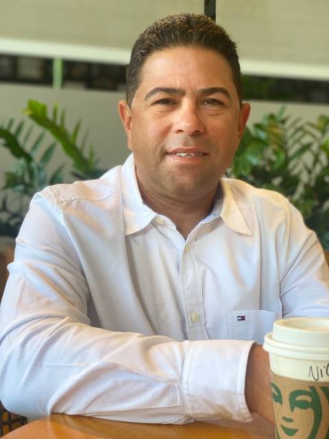 Foto de Víctor Alnardo González
