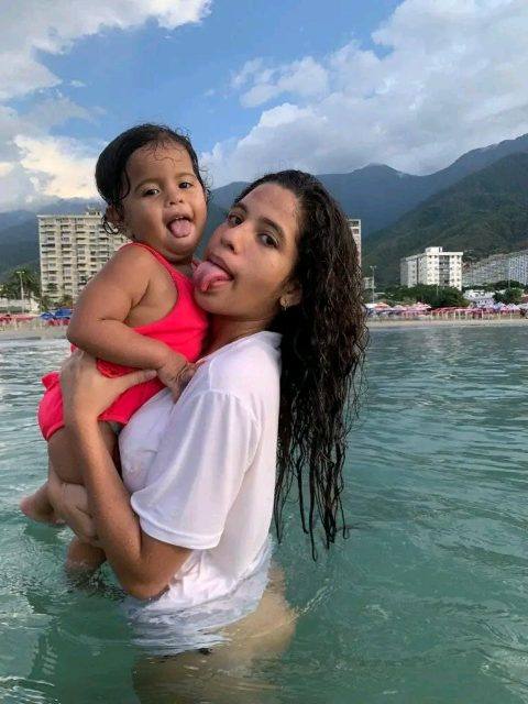 Foto de Karla Alejandra Perdomo López   Y Mía Antonella Perdomo