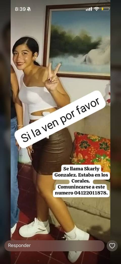 Foto de Scarly Gonzalez
