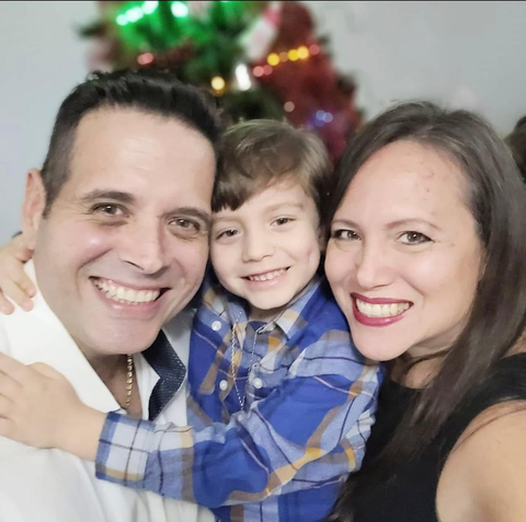 Foto de Kena nabas Y familia