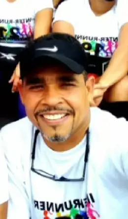 Foto de Cristian León