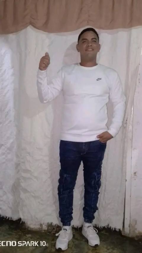 Foto de Carlos Esaac Gonzales